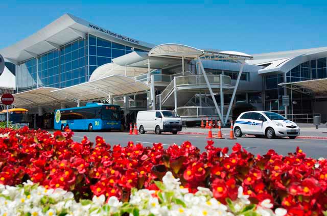 طرح المطارات المصرية للقطاع الخاص: من سيظفر بمفاتيح مطاراتنا؟