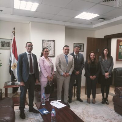 التمثيل التجاري يبحث سبل فتح مسارات استثمارية مبتكرة مع الدنمارك