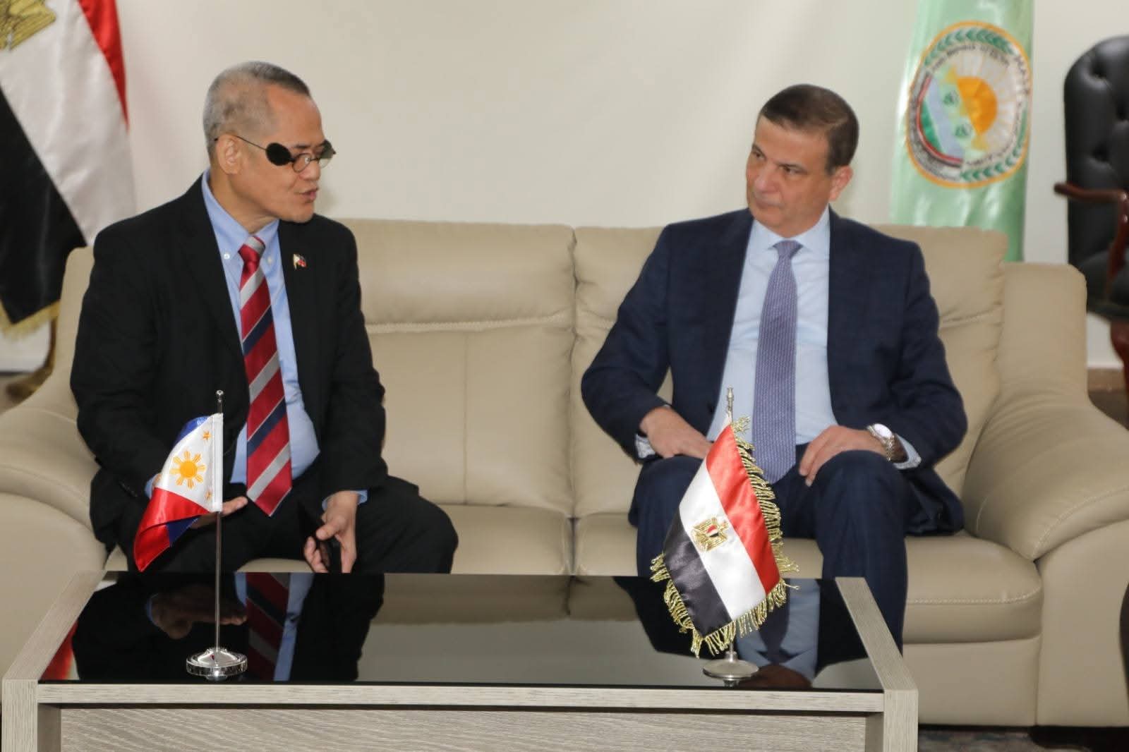 وزير الزراعة يبحث مع وفد فلبيني رفيع المستوى نفاذ المنتجات المصرية للأسواق الآسيوية