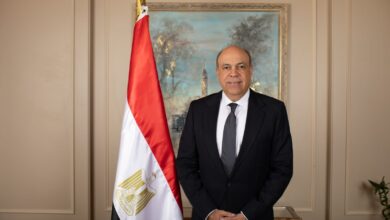 سامح الحفني وزير الطيران