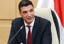 خالد هاشم وزير الصناعة