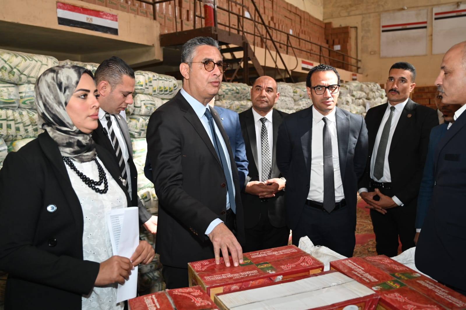 وزير التموين يجري جولة تفقدية موسعة بمحافظة القاهرة لمتابعة الأنشطة التموينية وتوافر السلع بالأسواق