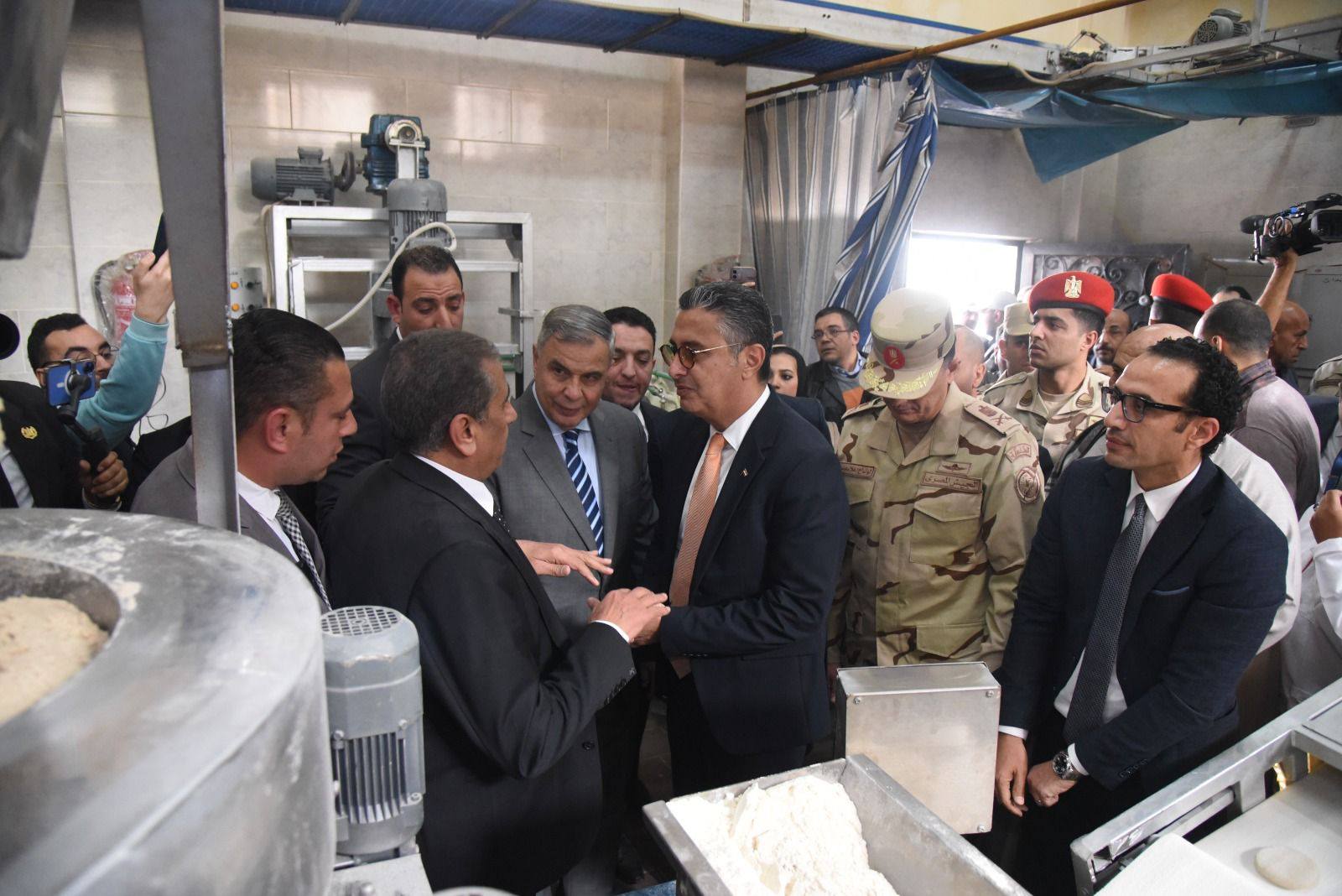 وزير التموين ومحافظ الإسكندرية يفتتحان عددًا من المشروعات لتعزيز منظومة الأمن الغذائي