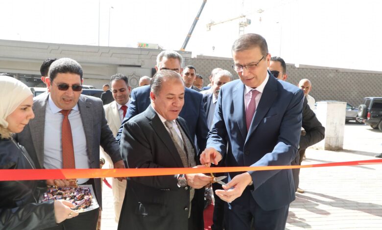 وزير الزراعة يفتتح جناح منتجات الوزارة بمناسبة شهر رمضان بجملة ماركت بالمريوطية