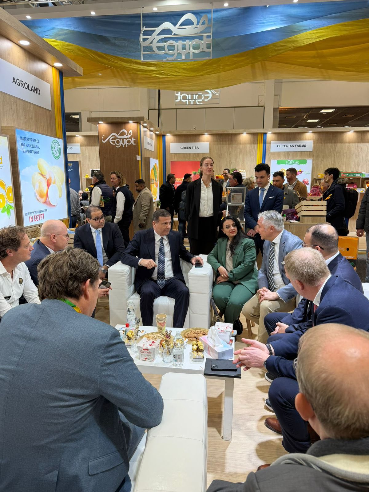 التمثيل التجاري يشارك في تنظيم المشاركة المصرية في معرض Fruit Logistica 2026