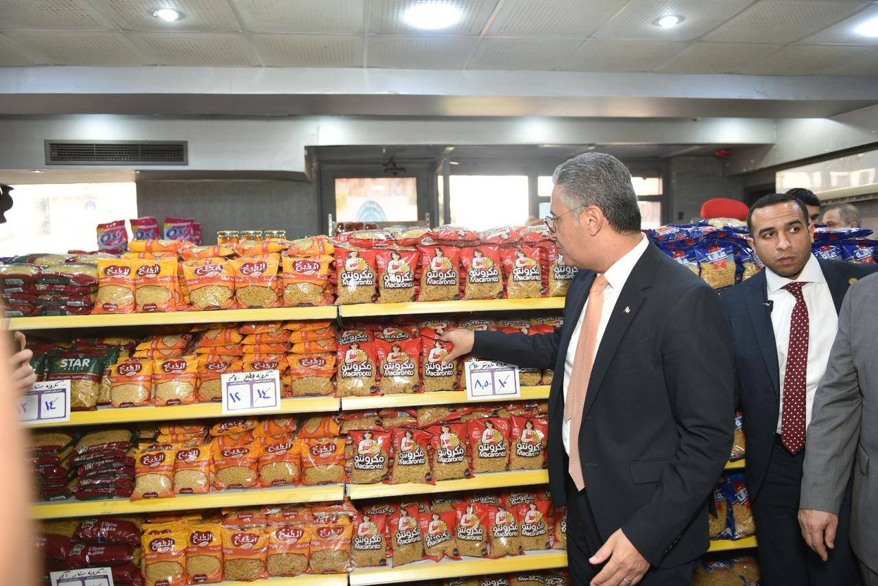 وزير التموين ومحافظ الإسكندرية يفتتحان عددًا من المشروعات لتعزيز منظومة الأمن الغذائي