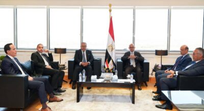 وزير الاستثمار 