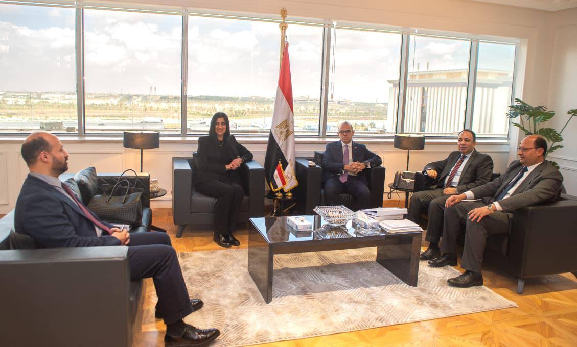 وزير الاستثمار يناقش تطوير آليات عمل "صندوق مصر السيادي" لتعزيز كفاءة إدارة الأصول