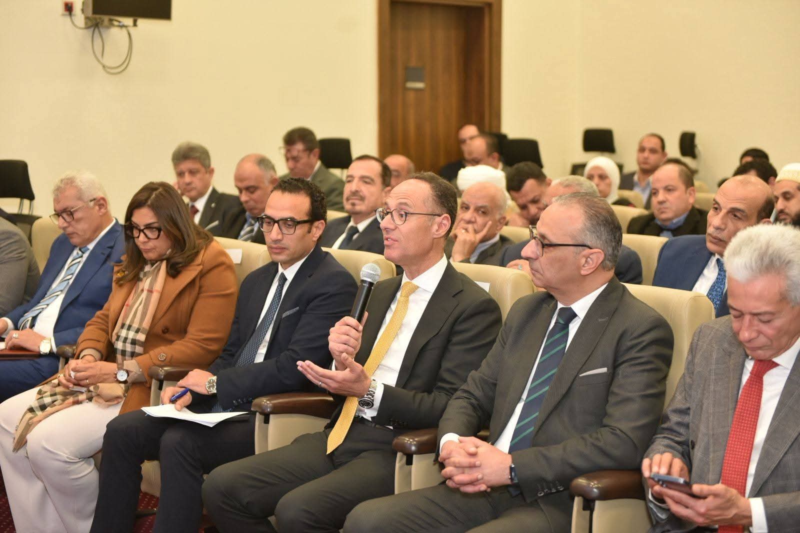 وزير التموين يبحث مع "الغرف التجارية" وغرفة الصناعات الغذائية تأمين احتياجات المواطنين خلال رمضان 