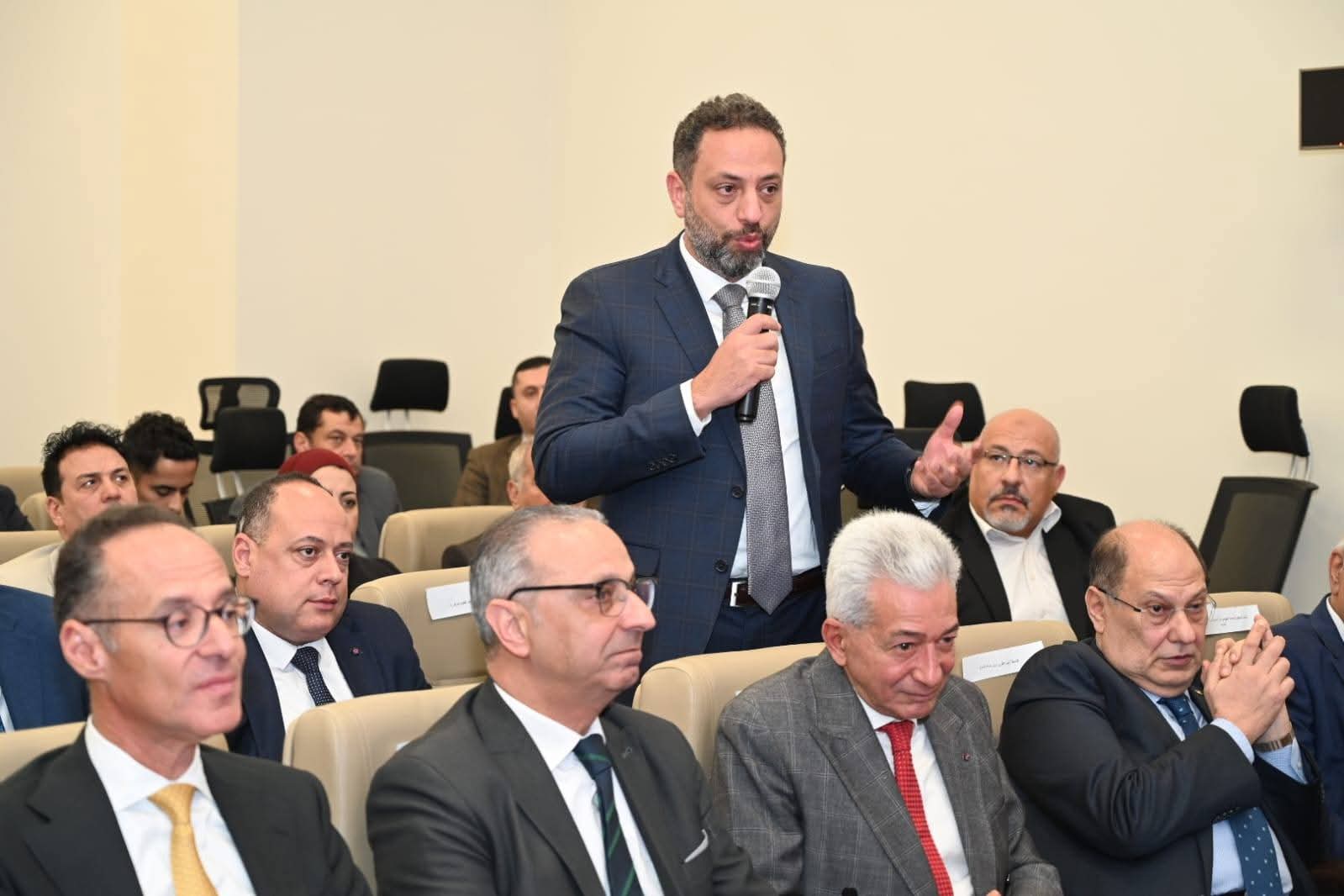 وزير التموين يبحث مع "الغرف التجارية" وغرفة الصناعات الغذائية تأمين احتياجات المواطنين خلال رمضان 
