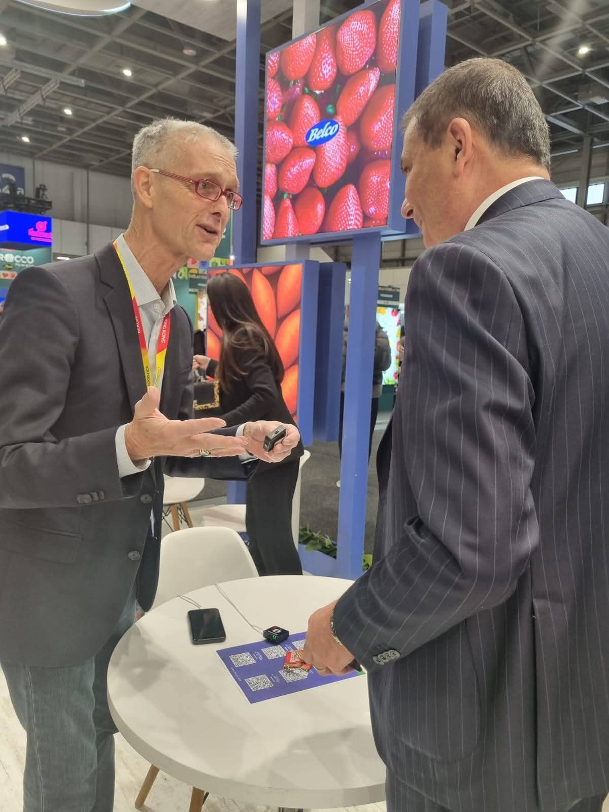 بمشاركة 99 شركة.. وزير الزراعة يفتتح الجناح المصري بمعرض "فروت لوجستيكا" ببرلين