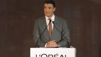 وزير الصناعة يكشف عن خطة تحويل مصر إلى مركز إقليمي للتصنيع والتصدير 5 سفير فرنسا بالقاهرة