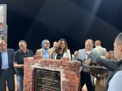 هيئة تنمية الصعيد تضع حجر الأساس لمجمع الصناعات الغذائية للتمور والثلاجات بالداخلة